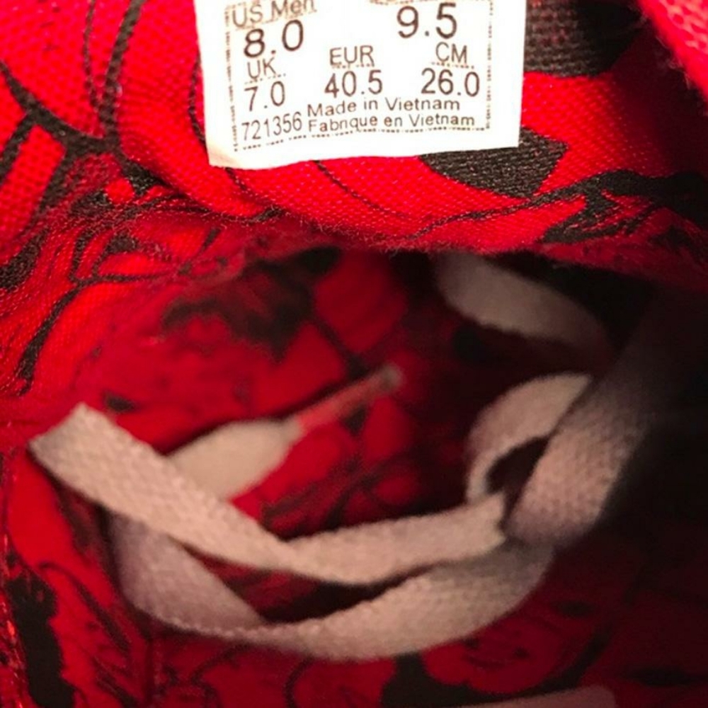 Vans Marvel x Old Skool Avengers skate shoes - Picture 6 of 11